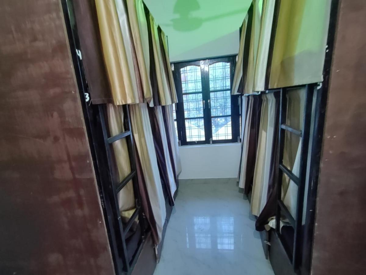 Hobbit House Hostel Rishīkesh Pokój zdjęcie